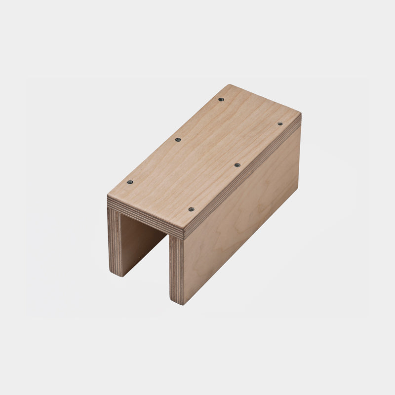 Clamshell Stopper |